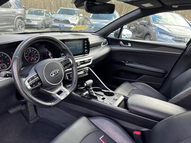 Photo of 2021 Ebony Black Kia K5