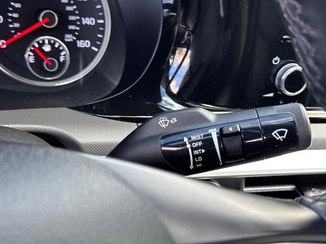 Photo of 2021 Ebony Black Kia K5