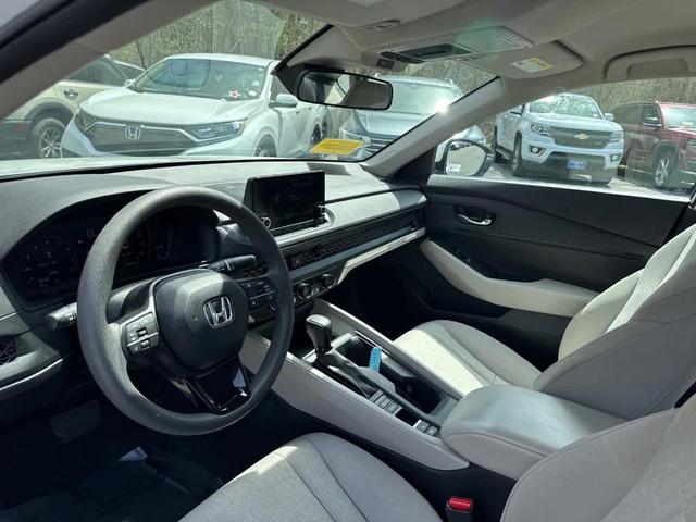 Photo of 2023 Platinum White Pearl Honda Accord