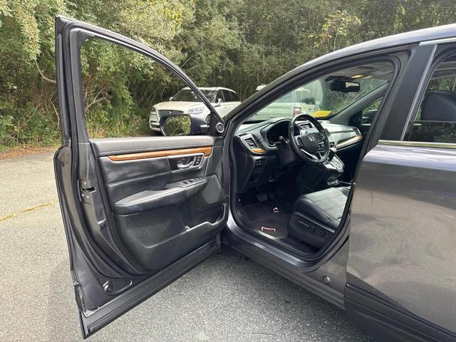 Photo of 2020 Modern Steel Metallic Honda CR-V