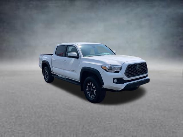 Photo of 2021 Super White Toyota Tacoma