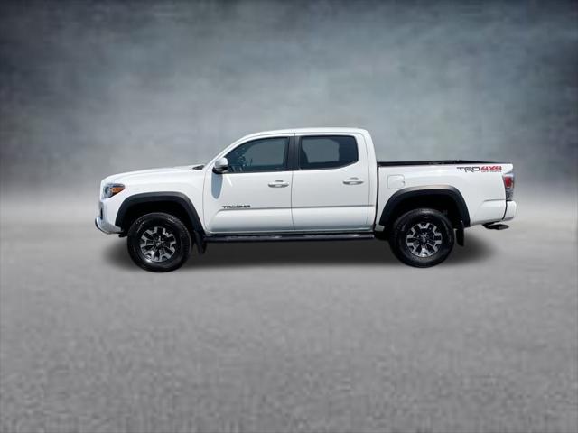 Photo of 2021 Super White Toyota Tacoma