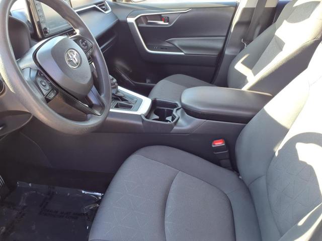 Photo of 2019 Magnetic Gray Metallic 1g3 Toyota RAV4