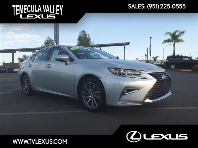 2017 Lexus Es 300h