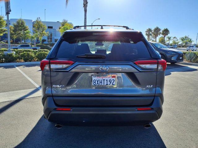 Photo of 2019 Magnetic Gray Metallic Toyota RAV4