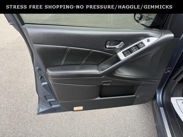 Photo of 2014 Graphite Blue Metallic Nissan Murano