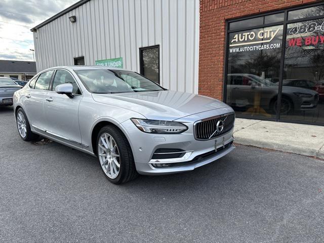 2017 Volvo S90