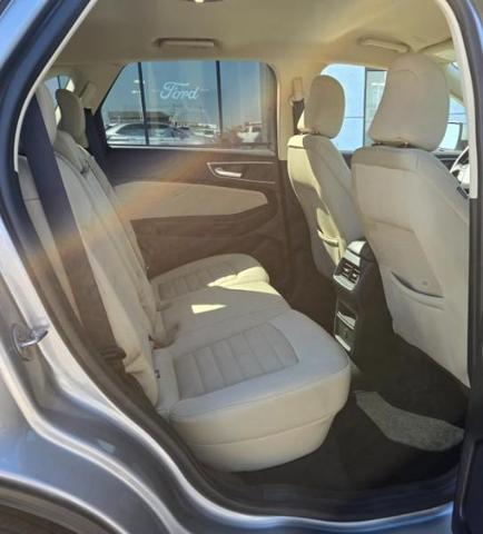 Photo of 2024 Silver Ford Edge