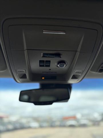 Photo of 2015 Off White Chevrolet Tahoe