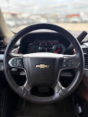 Photo of 2015 Off White Chevrolet Tahoe