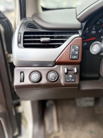 Photo of 2015 Off White Chevrolet Tahoe