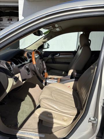 Photo of 2011 Beige Buick Enclave