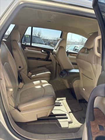 Photo of 2011 Beige Buick Enclave