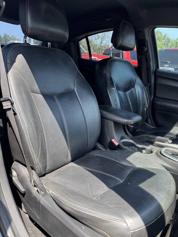 Photo of 2011 Black Chrysler 200