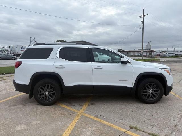 Photo of 2019 White GMC Acadia