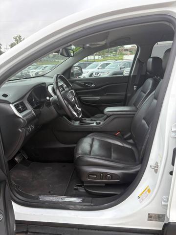 Photo of 2019 White GMC Acadia