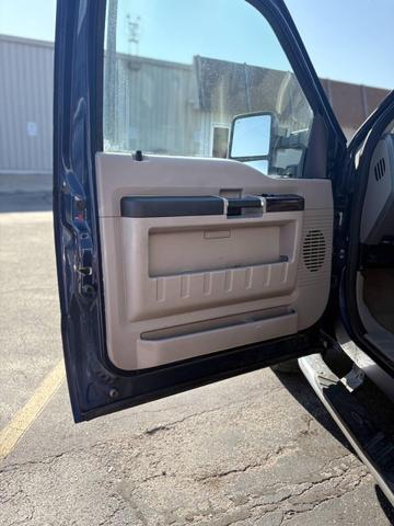 Photo of 2008 Blue Ford F-350