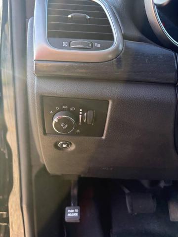 Photo of 2018 Black Jeep Grand Cherokee