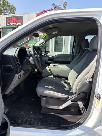 Photo of 2018 White Ford F-150
