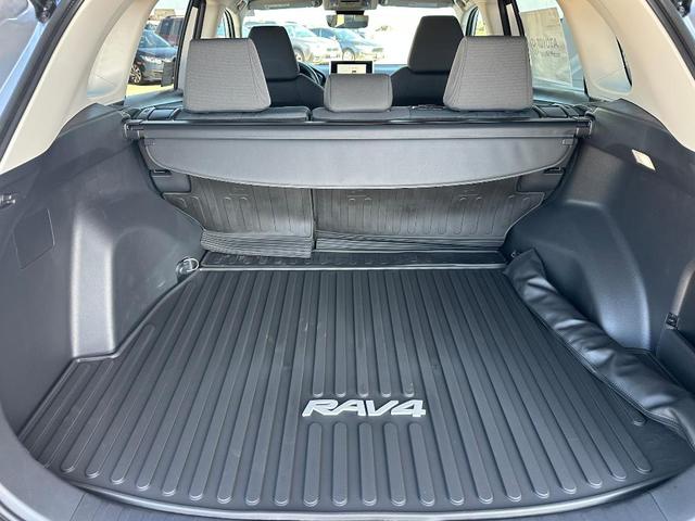 Photo of 2025 Silver Sky Metallic Toyota RAV4
