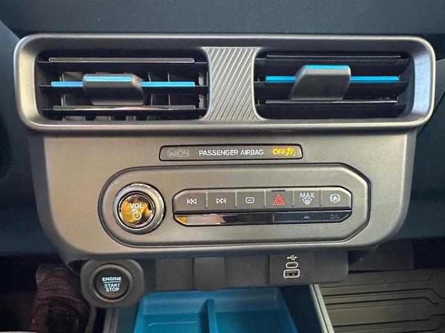 Photo of 2025 Velocity Blue Ford Maverick