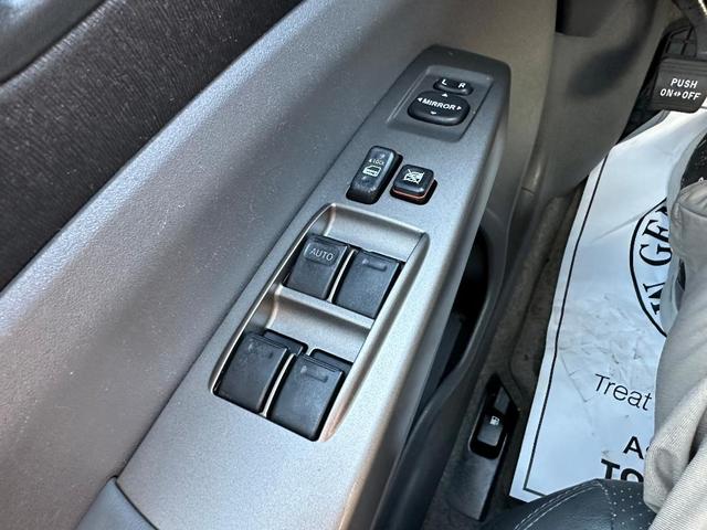 Photo of 2009 Gray Toyota Prius