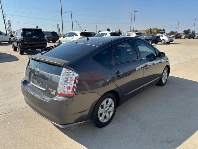 Photo of 2009 Gray Toyota Prius