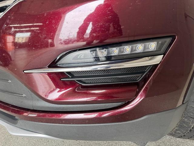 Photo of 2017 Burgundy Lincoln MKC