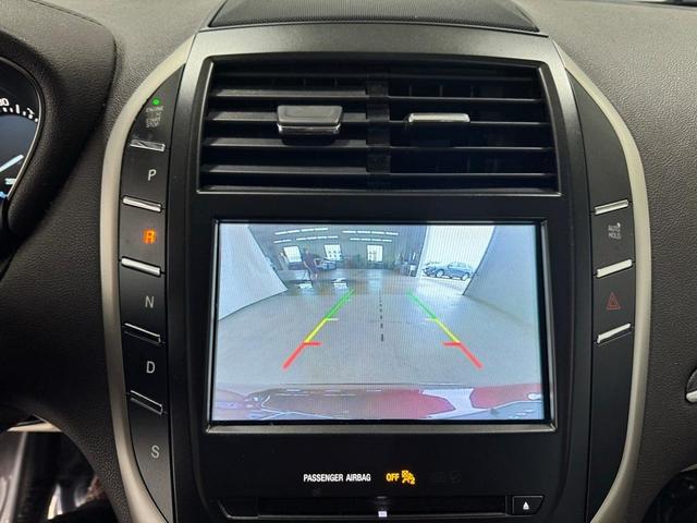Photo of 2017 Burgundy Lincoln MKC