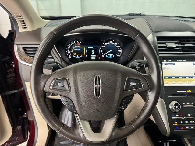 Photo of 2017 Burgundy Lincoln MKC