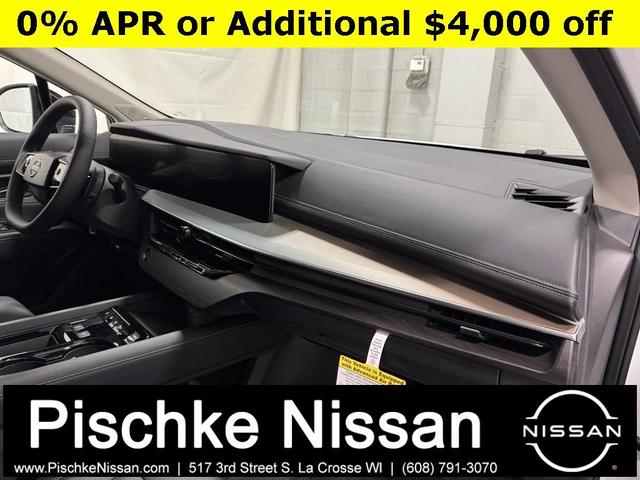 Photo of 2025 Everest White P Nissan Murano