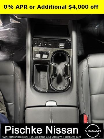Photo of 2025 Everest White P Nissan Murano