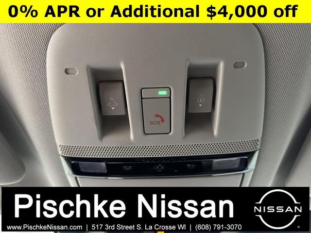 Photo of 2025 Everest White P Nissan Murano