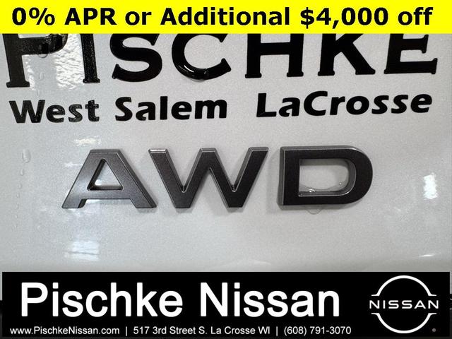 Photo of 2025 Everest White P Nissan Murano
