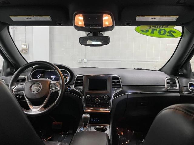 Photo of 2018 Diamond Black Jeep Grand Cherokee
