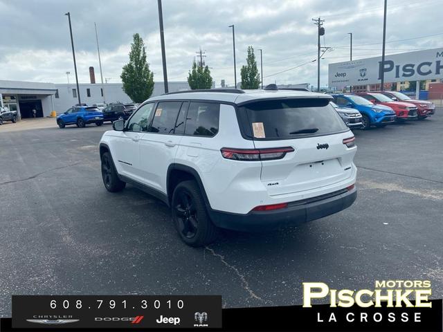 Photo of 2024 Bright White Clearcoat Jeep Grand Cherokee L