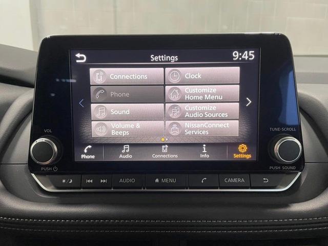 Photo of 2025 Everest White P Nissan Rogue