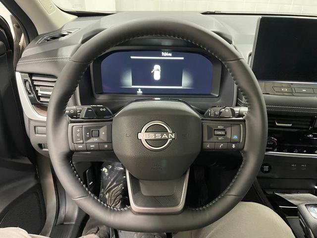 Photo of 2025 2t Chpn Blk Roo Nissan Rogue