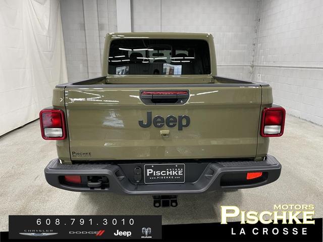 Photo of 2025 Nighthawk Black Jeep Gladiator