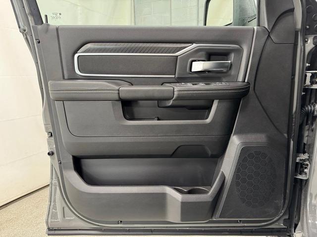 Photo of 2026 Ceramic Gray RAM 2500