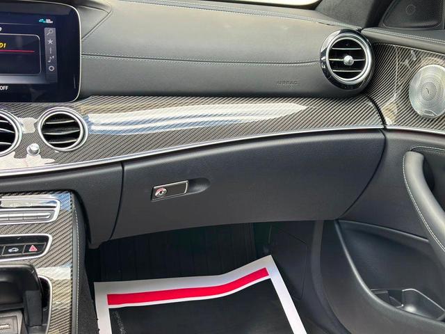 Photo of 2019 Designo Mercedes-Benz E-Class