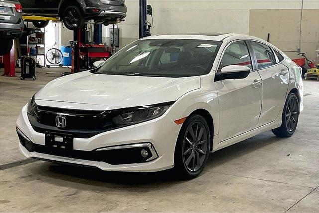 Photo of 2021 Platinum White Pearl Honda Civic