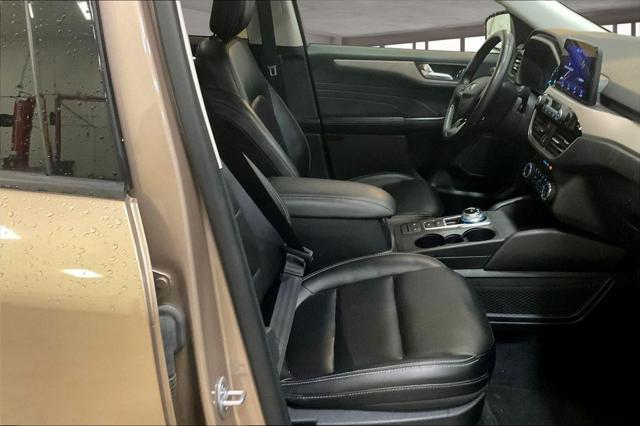 Photo of 2021 Desert Gold Metallic Ford Escape