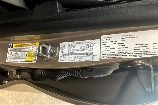 Photo of 2021 Desert Gold Metallic Ford Escape