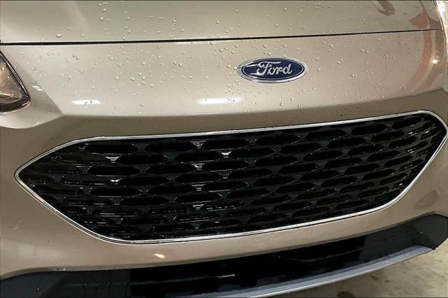 Photo of 2021 Desert Gold Metallic Ford Escape