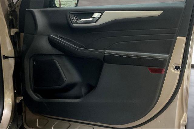 Photo of 2021 Desert Gold Metallic Ford Escape