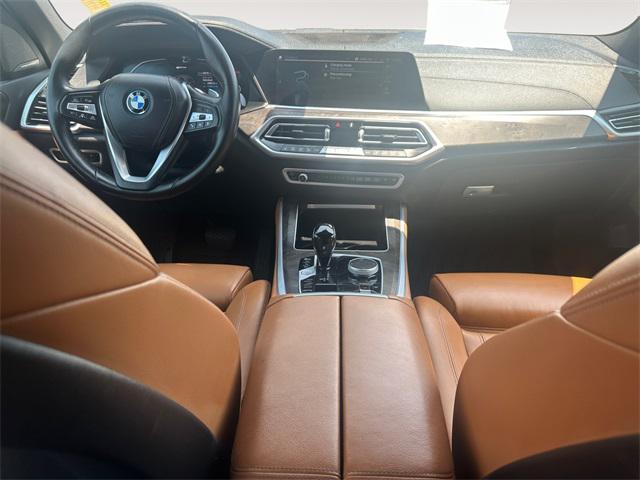 Photo of 2022 Alpine White BMW X5 PHEV