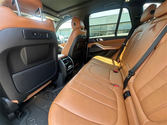 Photo of 2022 Alpine White BMW X5 PHEV