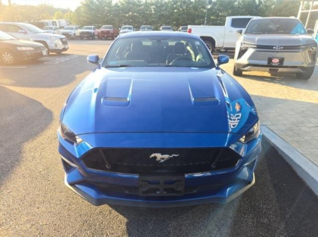 Photo of 2018 Lightning Blue Ford Mustang