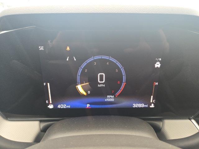 Photo of 2025 Summit White Chevrolet Trailblazer
